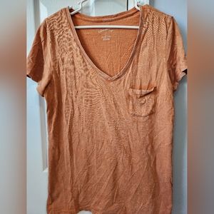 Universal thread v neck size S